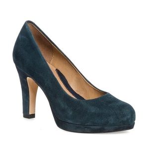 Clarks Teal Suede Pumps